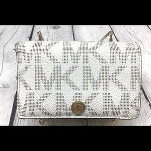 🌟New Listing Michael Kors Wallet wristlet